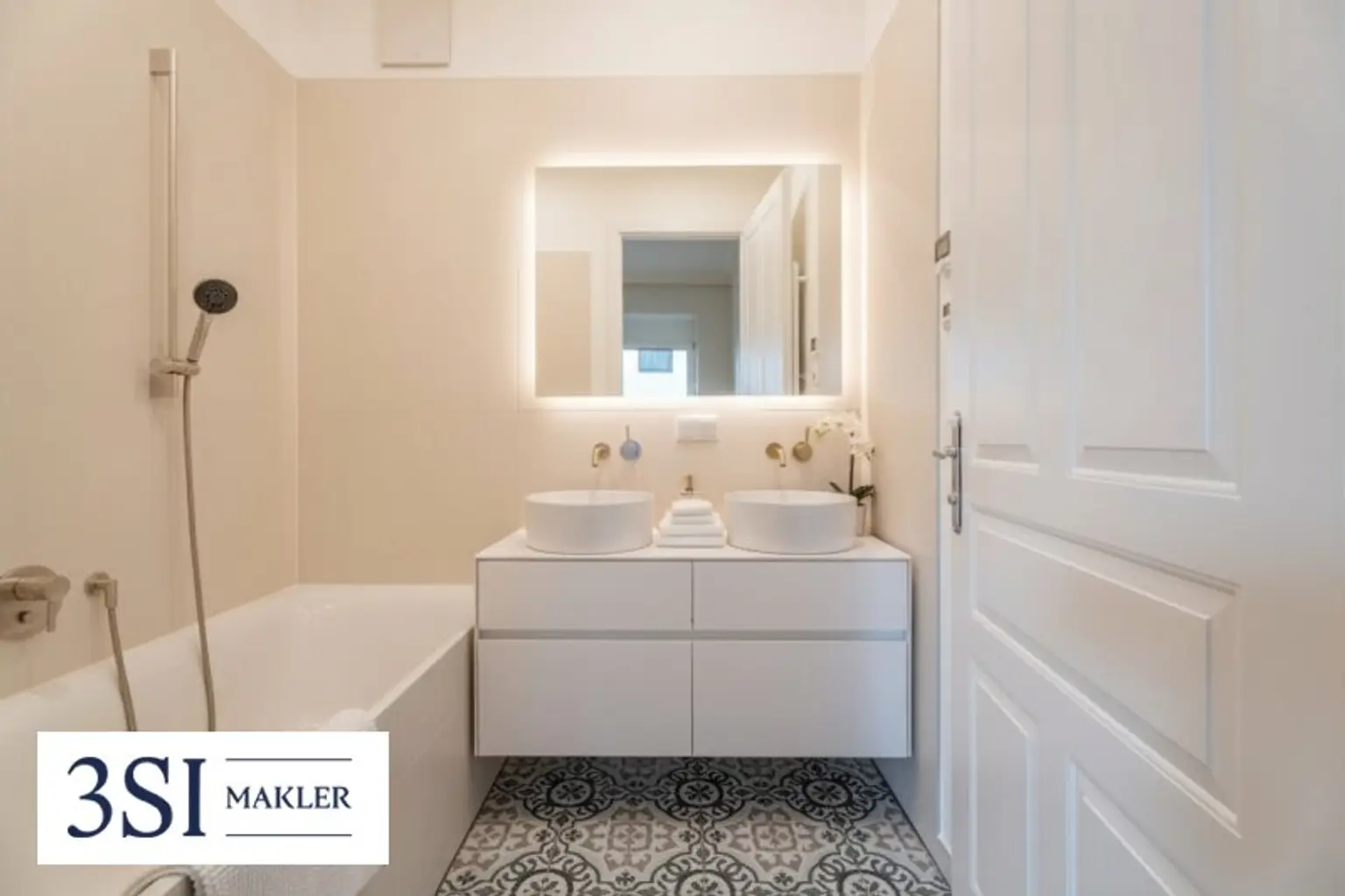 Stilvolle 3-Zimmer-Wohnung mit Balkon beim Naschmarkt