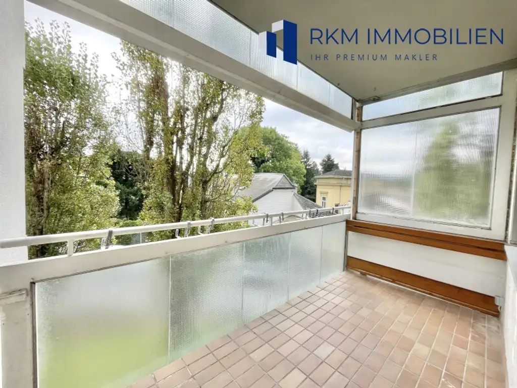 Ruhige helle 3-Zimmer-Wohnung mit Loggia