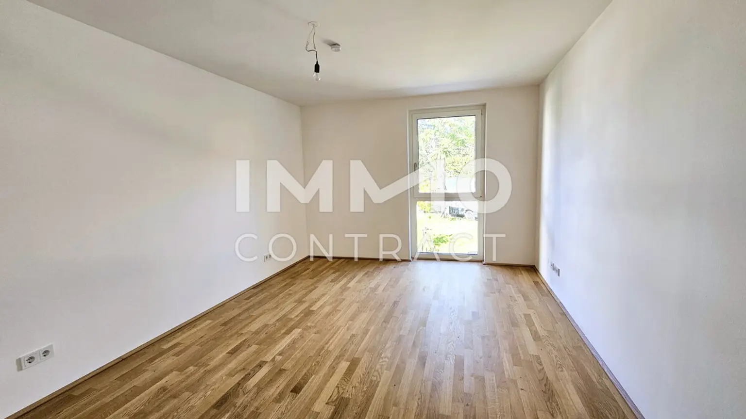 Geräumig - hell- modern - ruhig: 4-Zimmer-Wohnung mit großem Balkon - provisionsfrei!