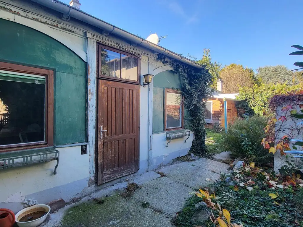 KLEINES JAHRHUNDERTWENDEHAUS IN VERKEHRSBERUHIGTER LAGE IN BADEN