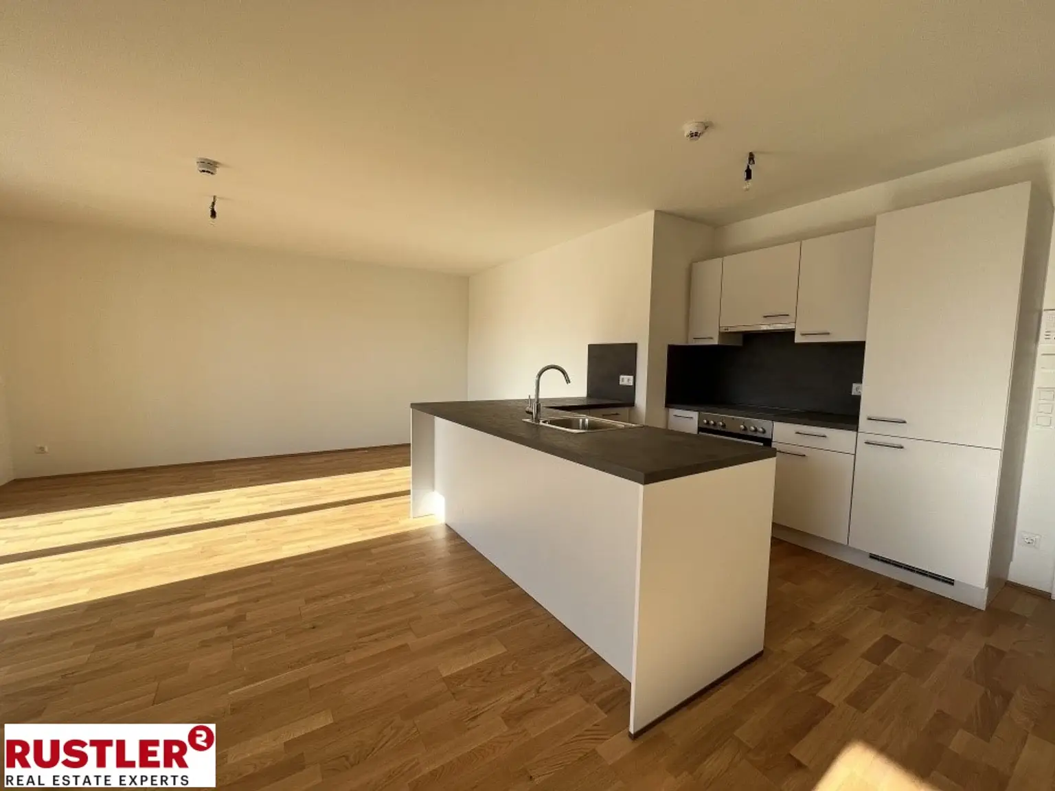 2 Monate MIETFREI I Moderne 3-Zimmerwohnung mit riesigem Balkon