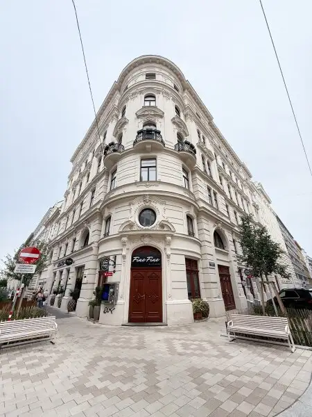 WOHLLEBEN QUARTIER - Eleganz trifft Wohnkultur im 4. Bezirk