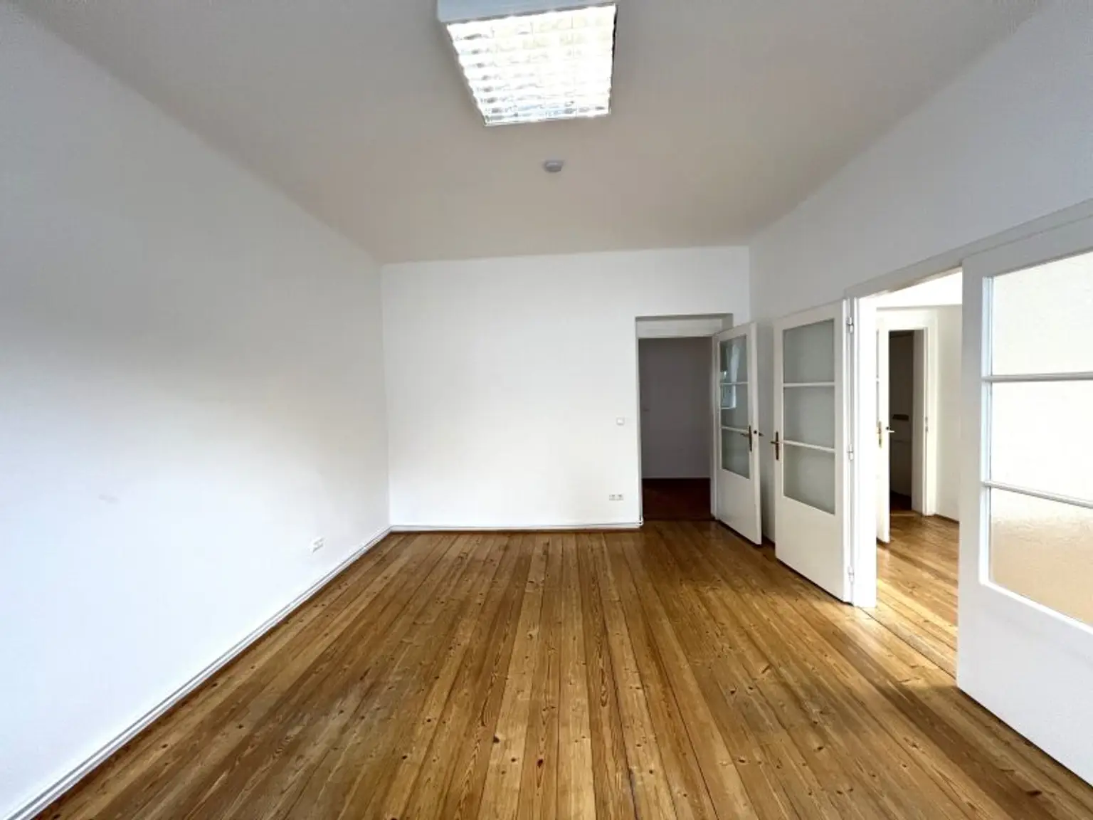 Nette, helle 2-Zimmerwohnung nahe U4