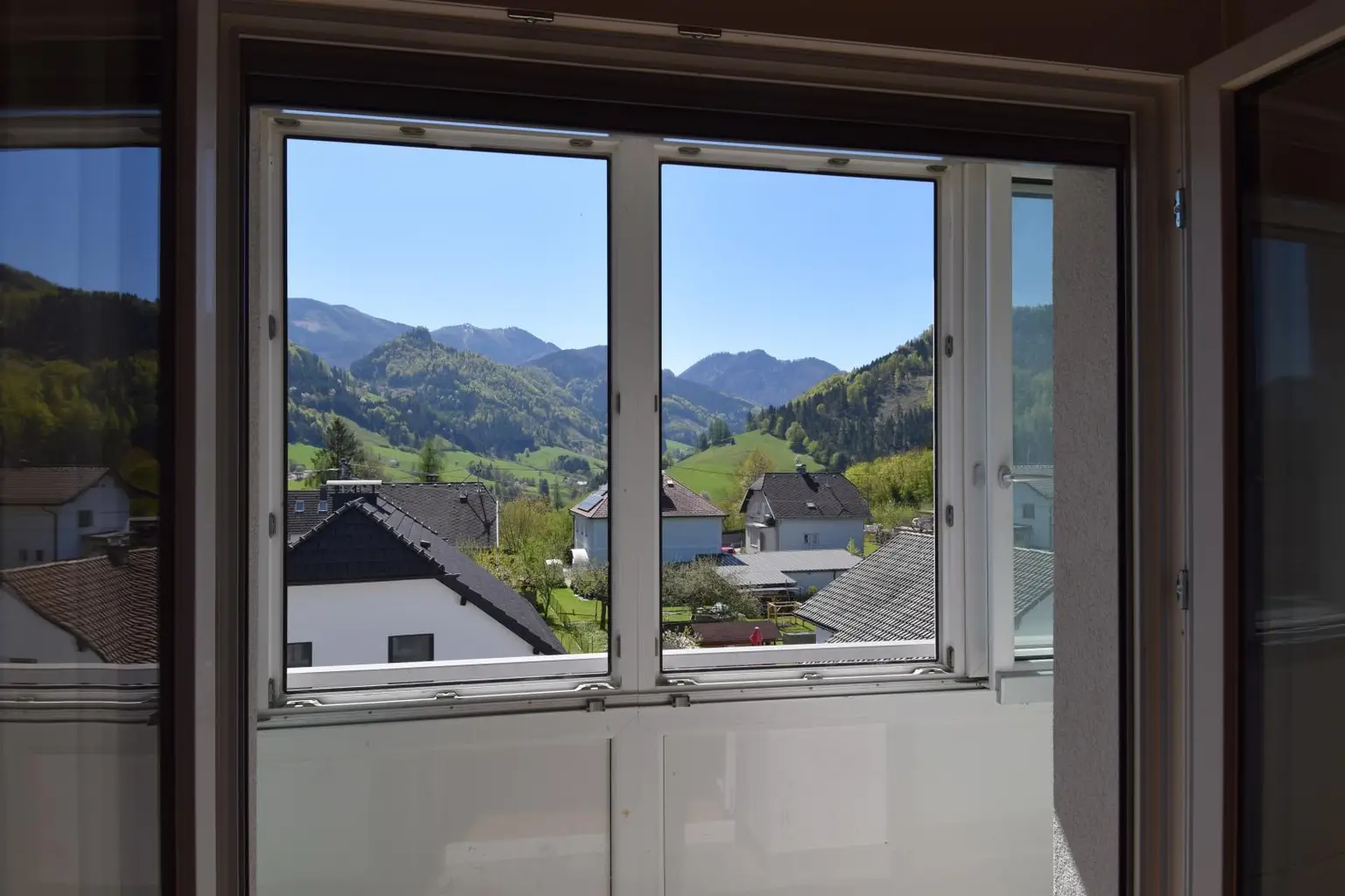 Verglaster Balkon