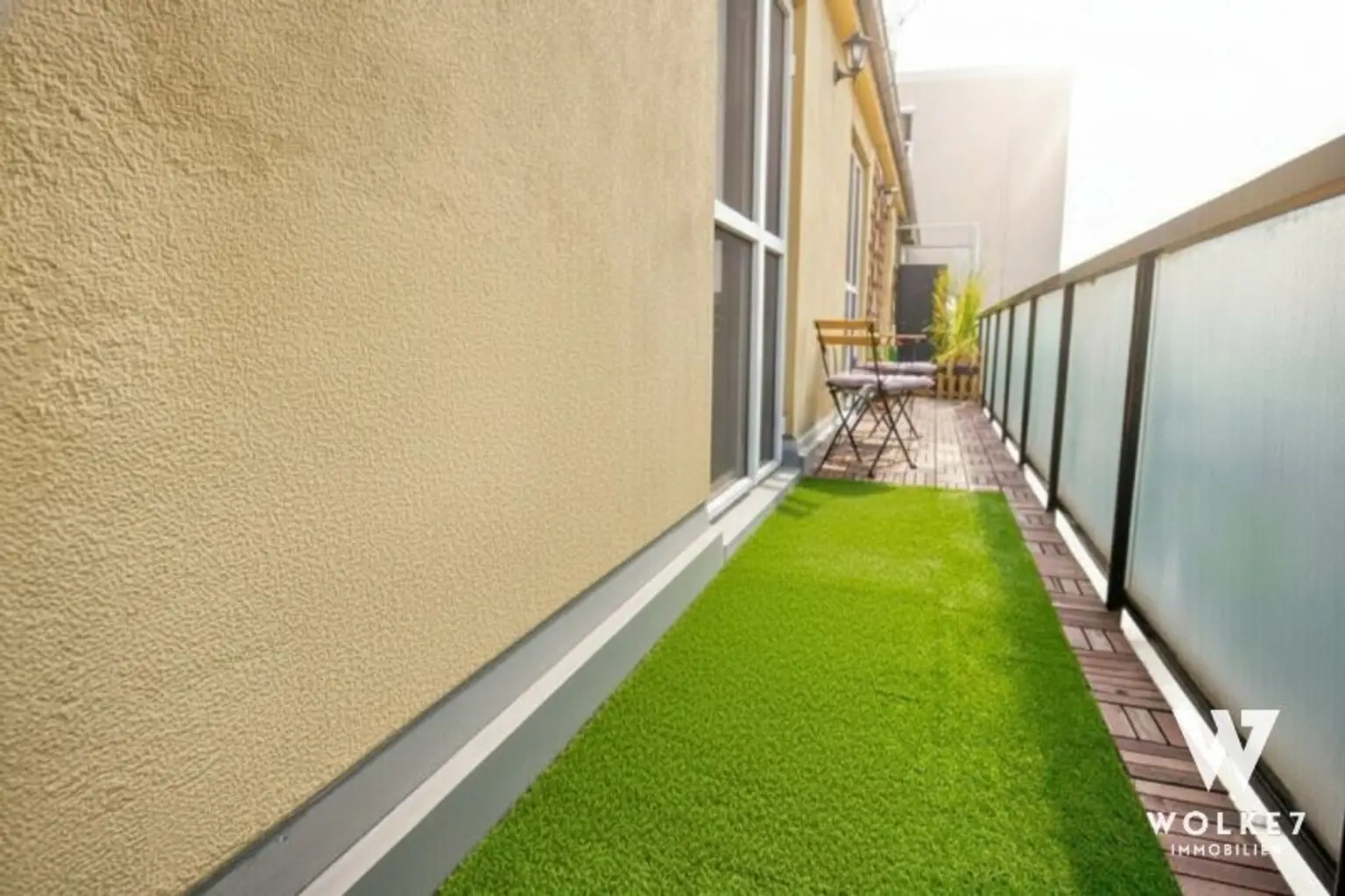 Helle 3-Zimmer-Wohnung mit gr. Terrasse nahe Naschmarkt | Klima | 3 Gehminuten U4 Pilgramgasse