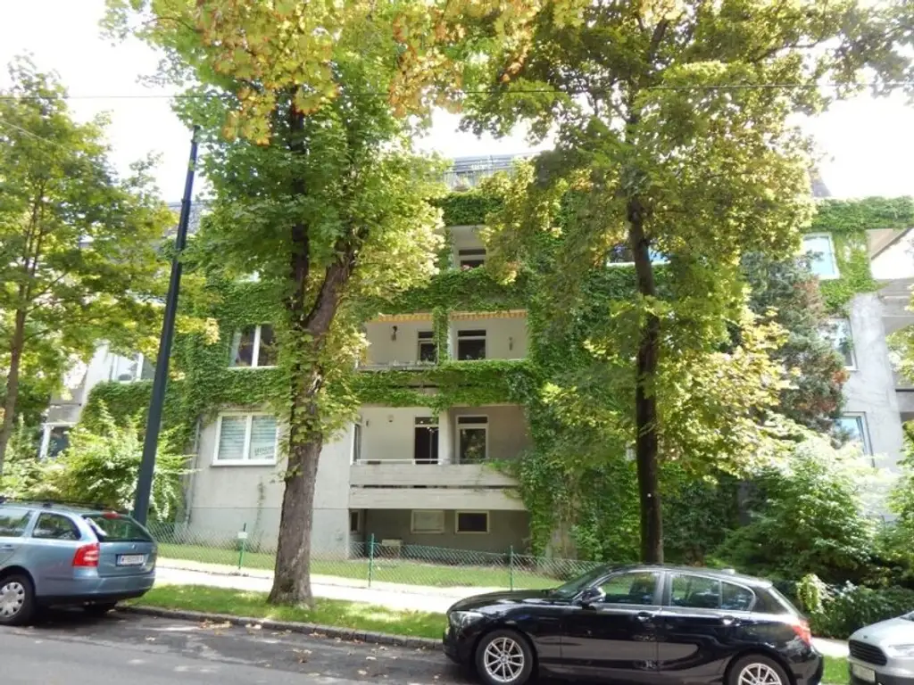 Helle und ruhige - Top ausgestattete Wohnung mit 2 Loggien