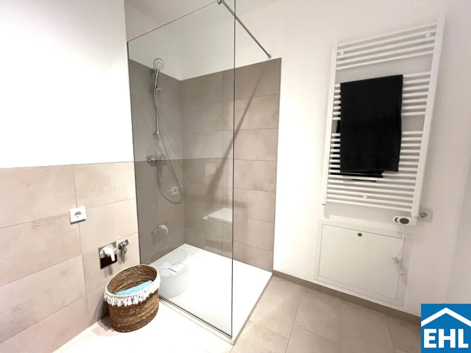 Ideal für WGs – 3 getrennte Zimmer und hochwertige Einbauküche