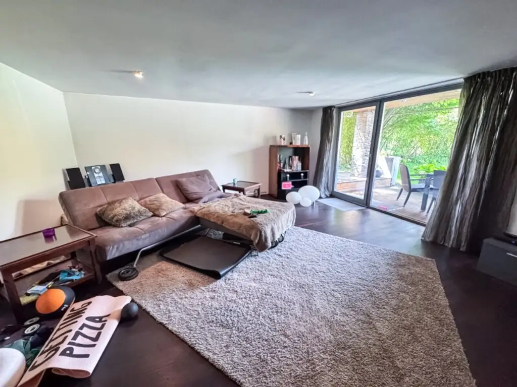 Einfamilienhaus mit Pool, Sauna & Wohnkeller auf Eigengrund in Toplage von Baden bei Wien