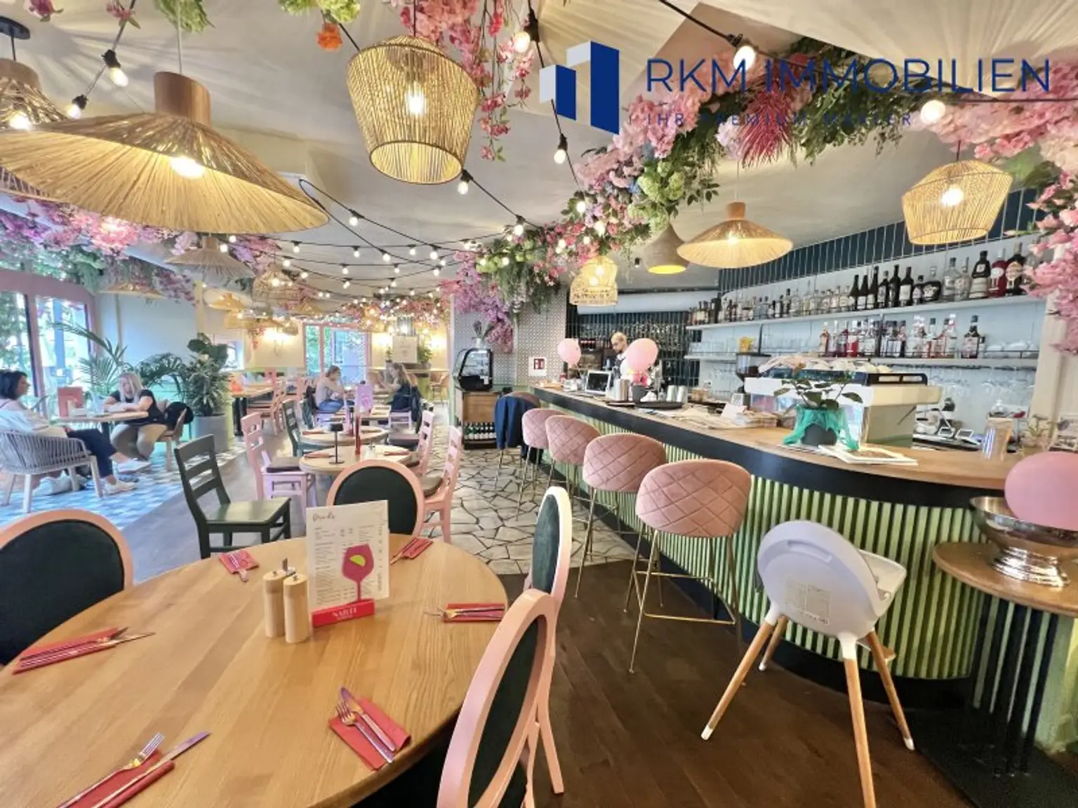 Ihr Traum-Gastgewerbe in Wien: 306m², Garten, Bar & mehr – jetzt für 2,29 Mio. €!