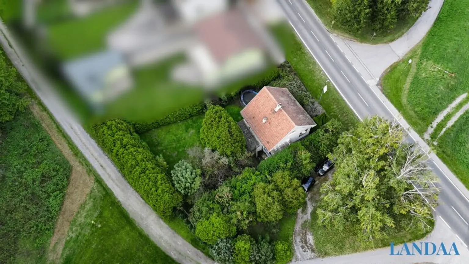 Einfamilienhaus im Grünen