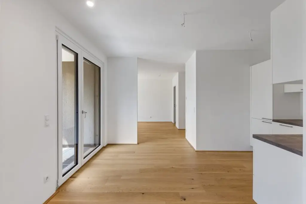 floé 225 - letzte freie Gartenwohnung: 3 Zimmerwohnung mit 3 Terrassen und 179m2 Eigengarten