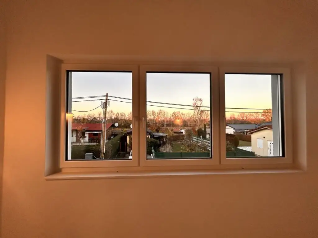 Alleineigentum ! Wohnen am See in einer Oase der Ruhe - mit 155 m2 Wohnfläche auf 2 Etagen zum Familienglück