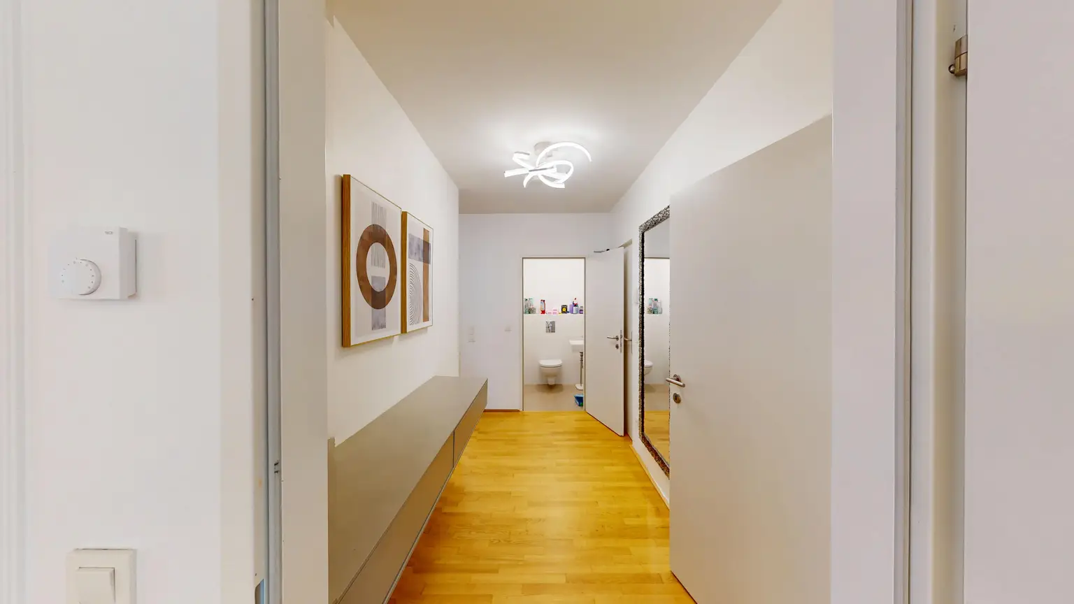 Exklusive 3-Zimmer-Wohnung mit Loggia, Garage & Top-Infrastruktur im 12. Bezirk