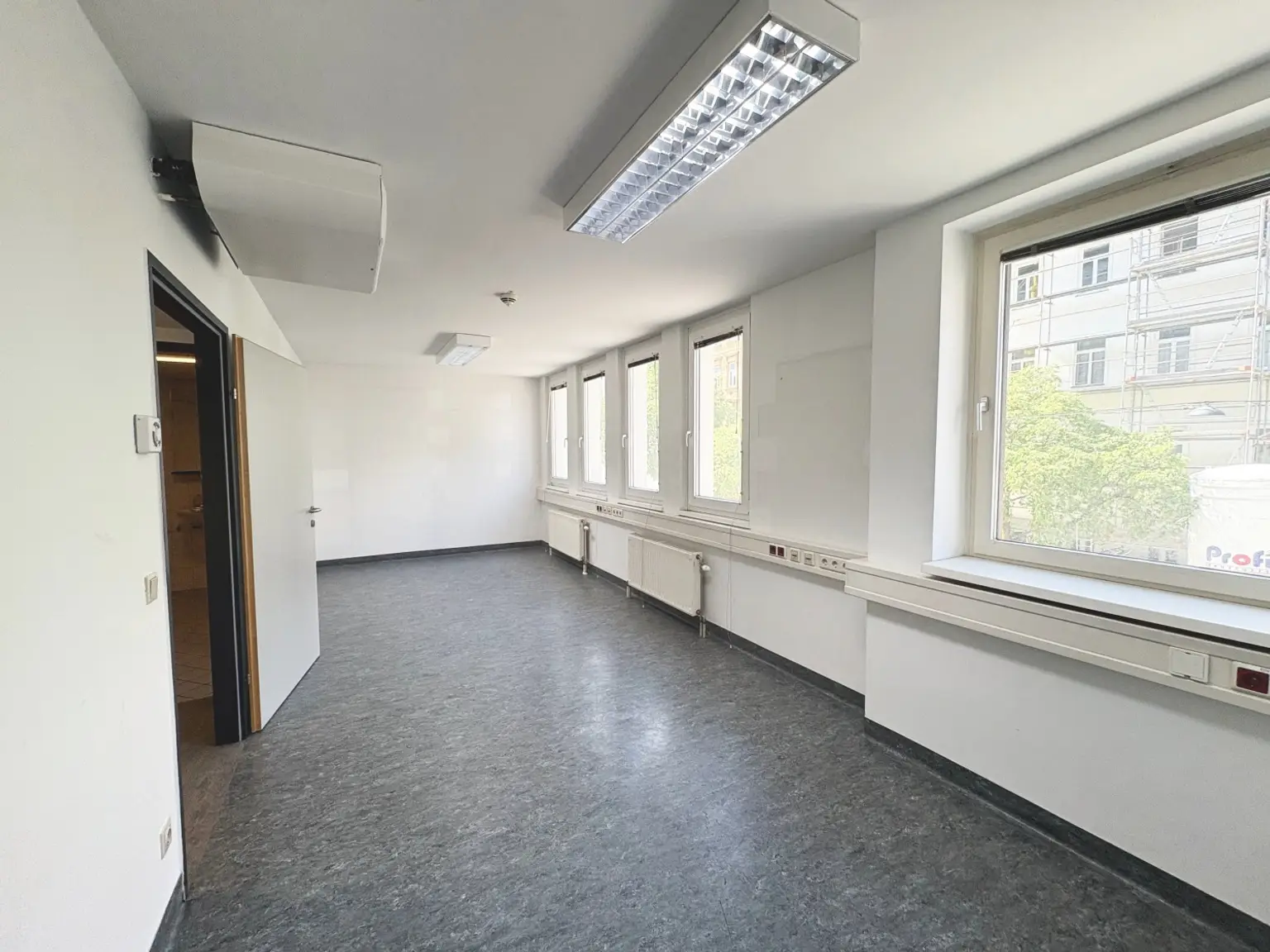 Büro 3