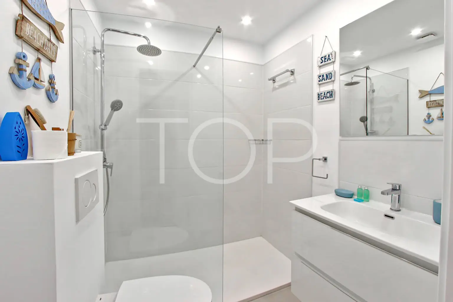 TOP-MT-226 Duque-baño 8