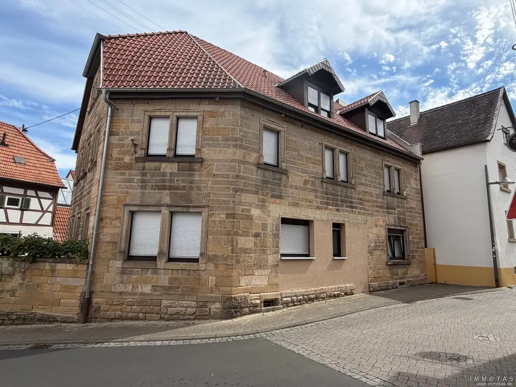 Nachmieter zum 01.10.2026 gesucht. Neuwertige 2-Zimmer-Wohnung in begehrter Lage von Neustadt-Haardt