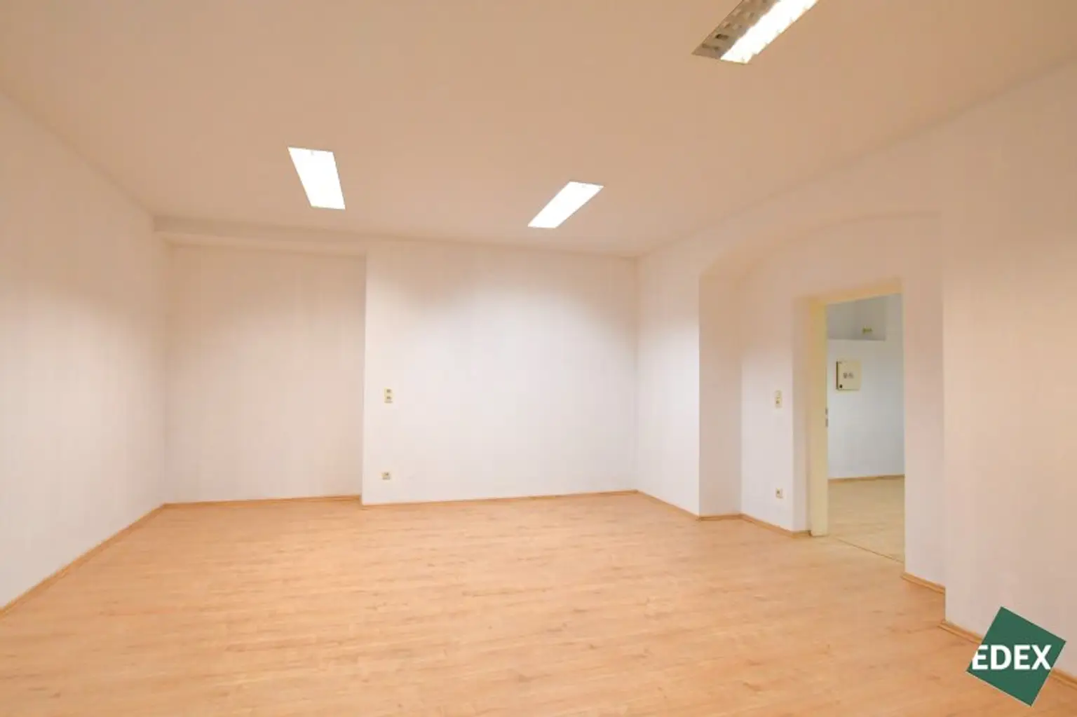 Büro direkt in der City!