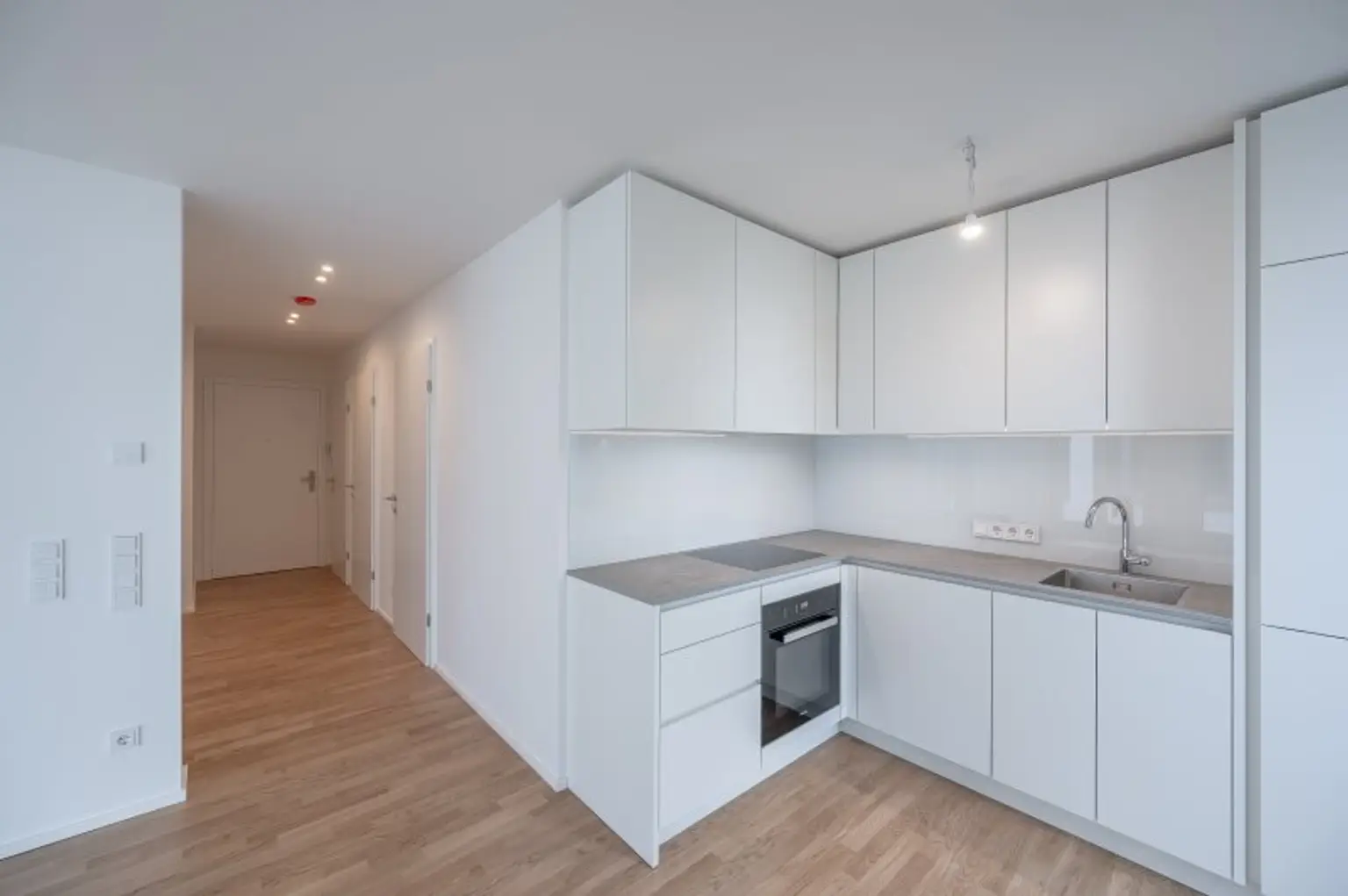 ++MOLLARD 50++ Remarkable 2-room apartment in a prime central location (2/6)