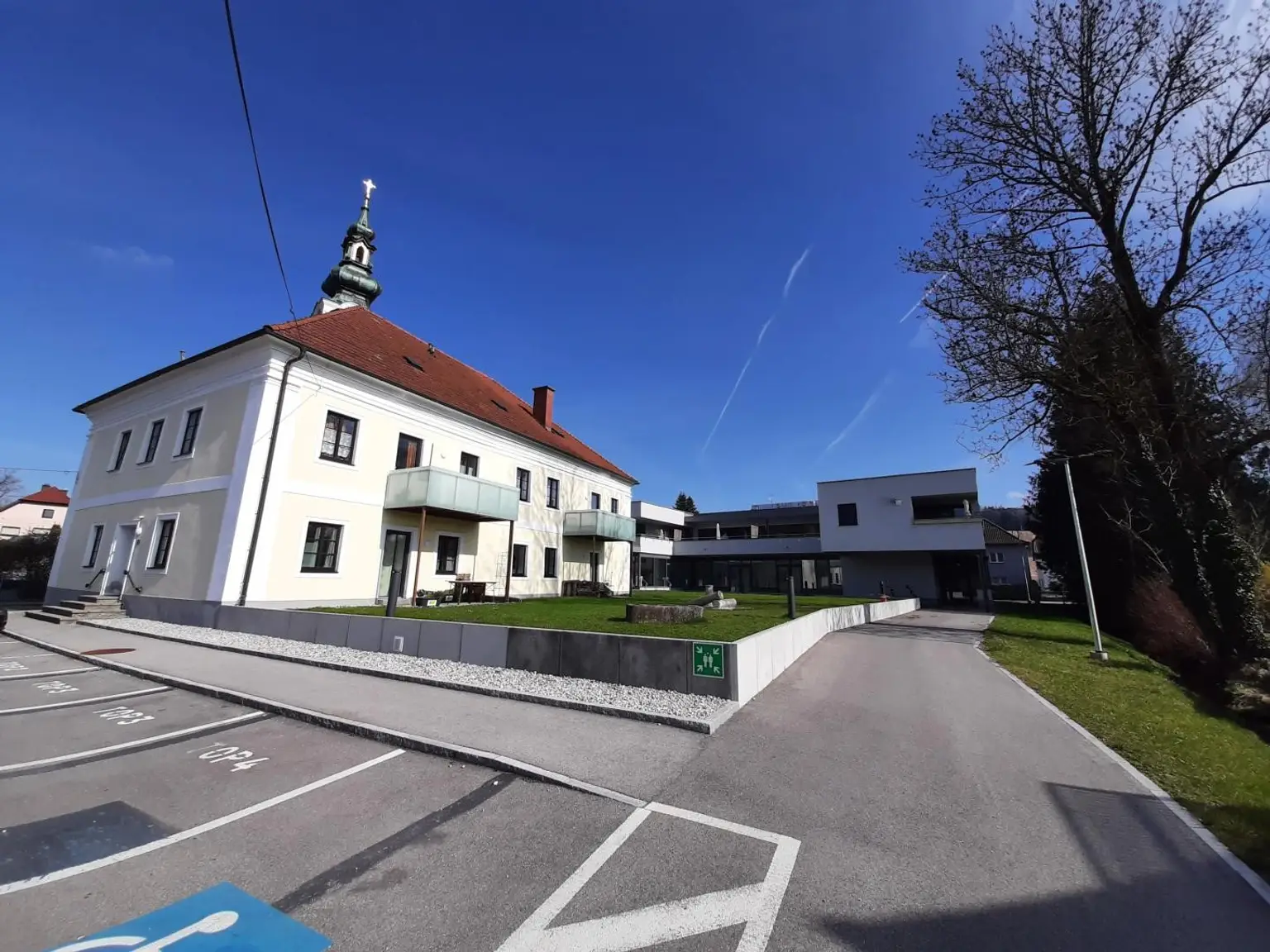 Kleine 2-Zimmer-Wohnung im Ortszentrum von Pichl bei Wels zu vermieten