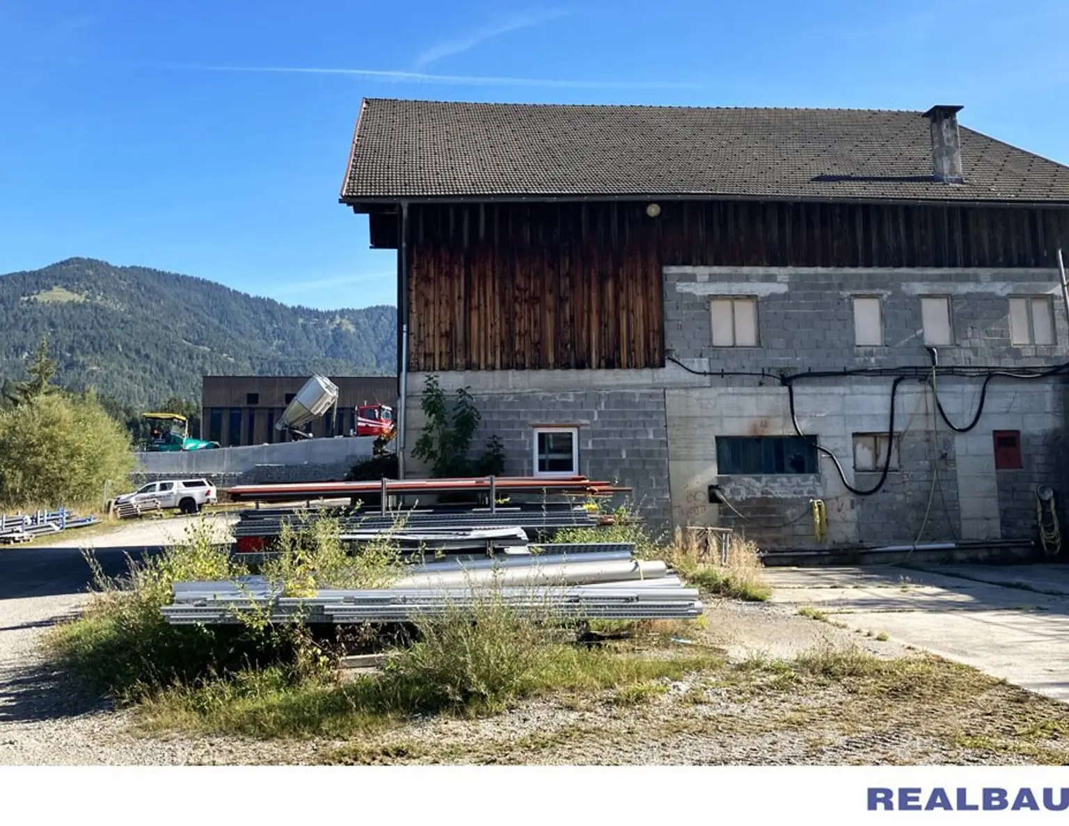ÜBER 11.500 M² GEWERBEFLÄCHE ZU VERGEBEN