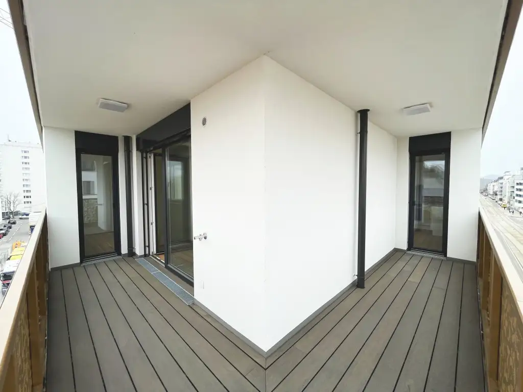 BEL ATRIUM - Moderne 2-Zimmer-Wohnung mit Balkon
- in der Klenaugasse