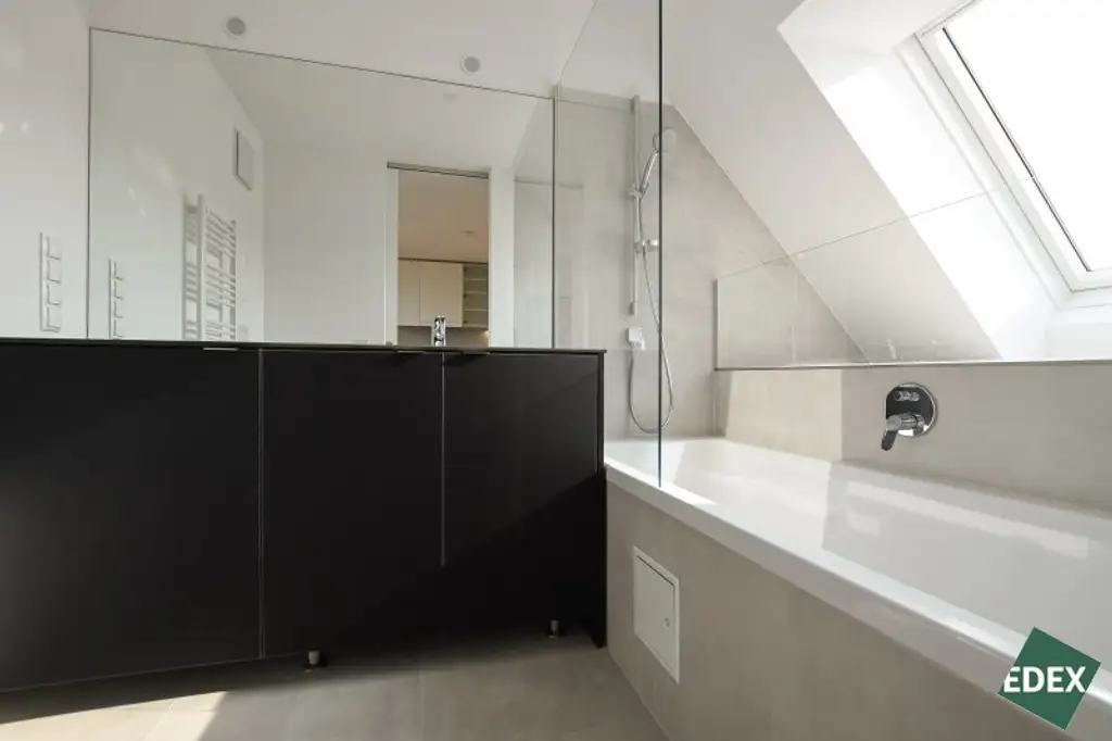 ERSTBEZUG | Exklusives 4-Zimmer-Penthouse mit zwei Terrassen und zwei Bädern