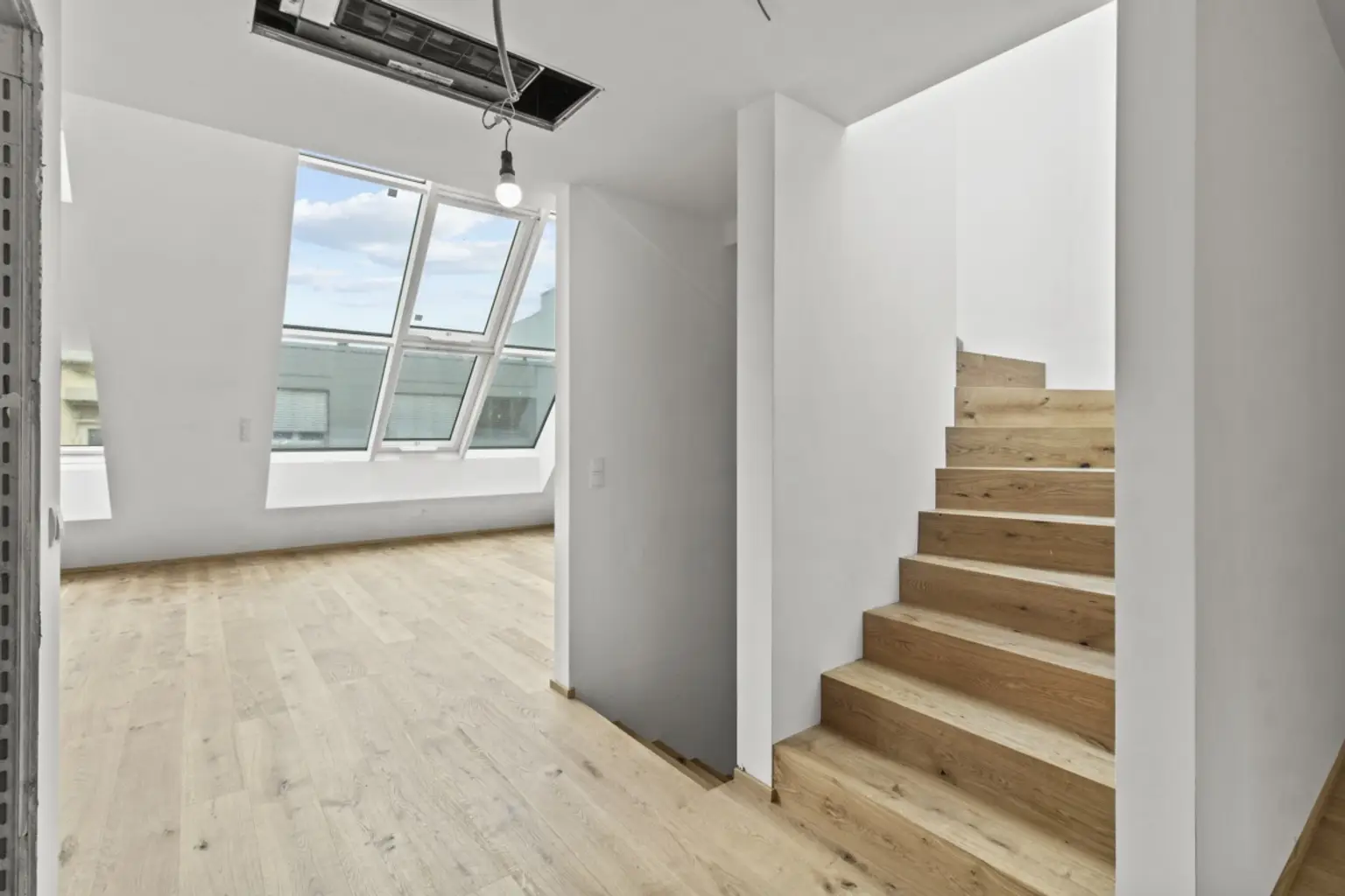 Img_0889-min | ++ EINZIGARTIGES WOHNEN ++ Dachgeschoss auf 3 EBENEN mit LUXUS & TERRASSEN | Prima Service Immobilien