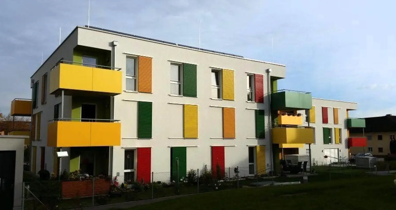 Luftenberg/Statzing: 2-Zimmer-Wohnung im 2. OG mit Parkplatz in der Tiefgarage und Außen-Parkplatz zu vermieten