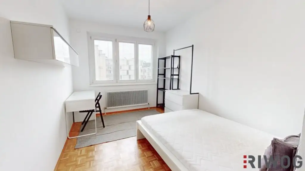Wohnung für 3er-STUDENTEN-WG mit AUßENFLÄCHE, 4 Zimmer