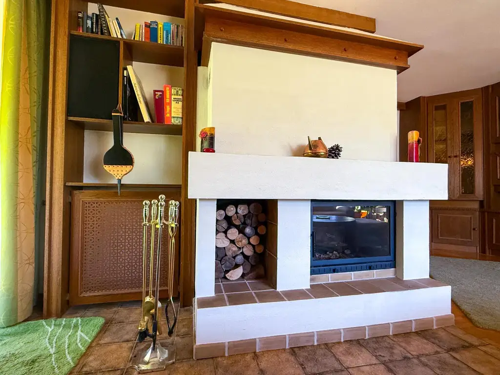 *** Wohlfühlhaus mit Kamin, Kachelofen, Gartenidylle und Ausblick von der Grillterrasse ***