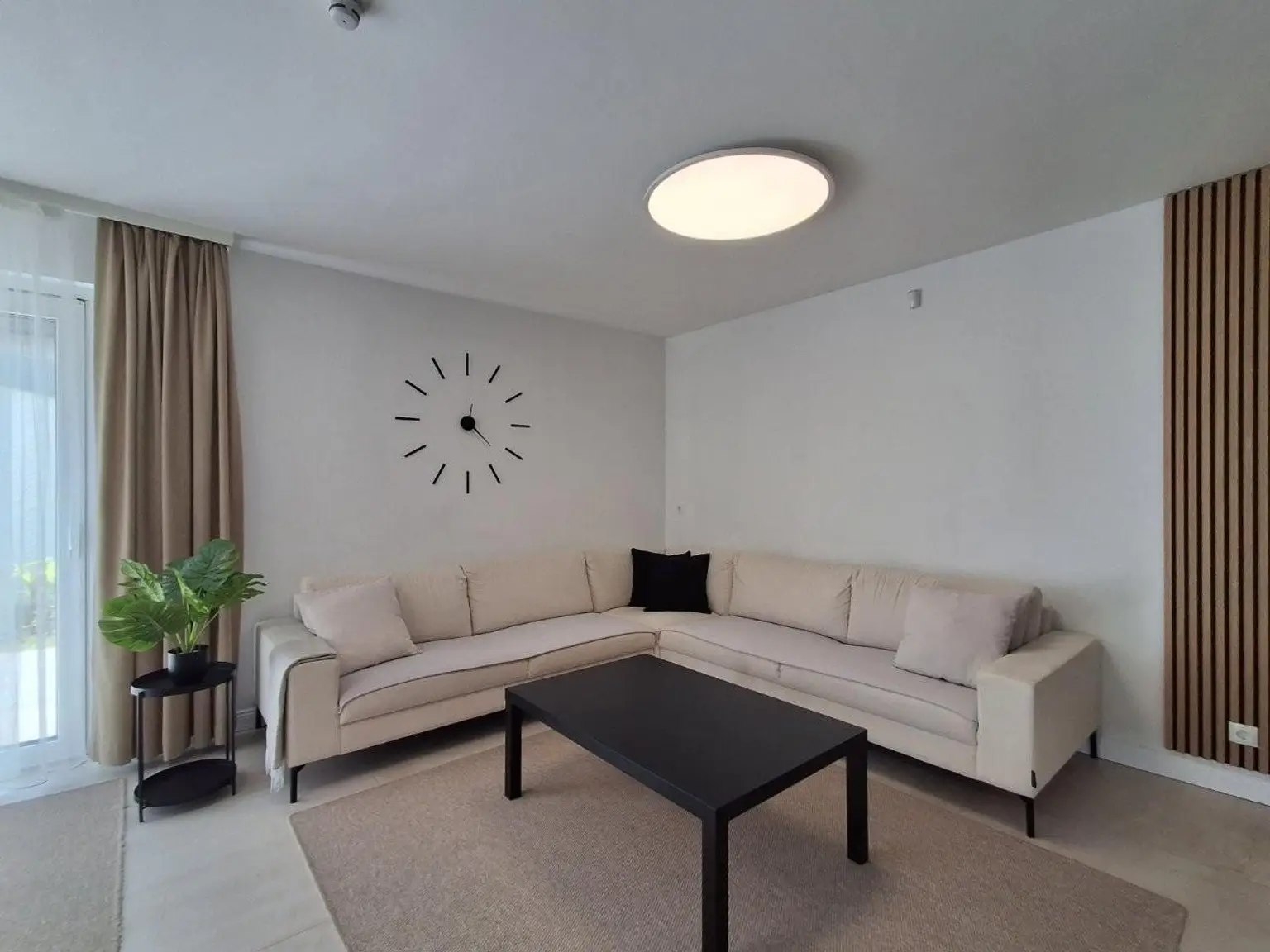 "Topmodern-ausgestattete Doppelhaushälfte nahe U1 Leopoldau"