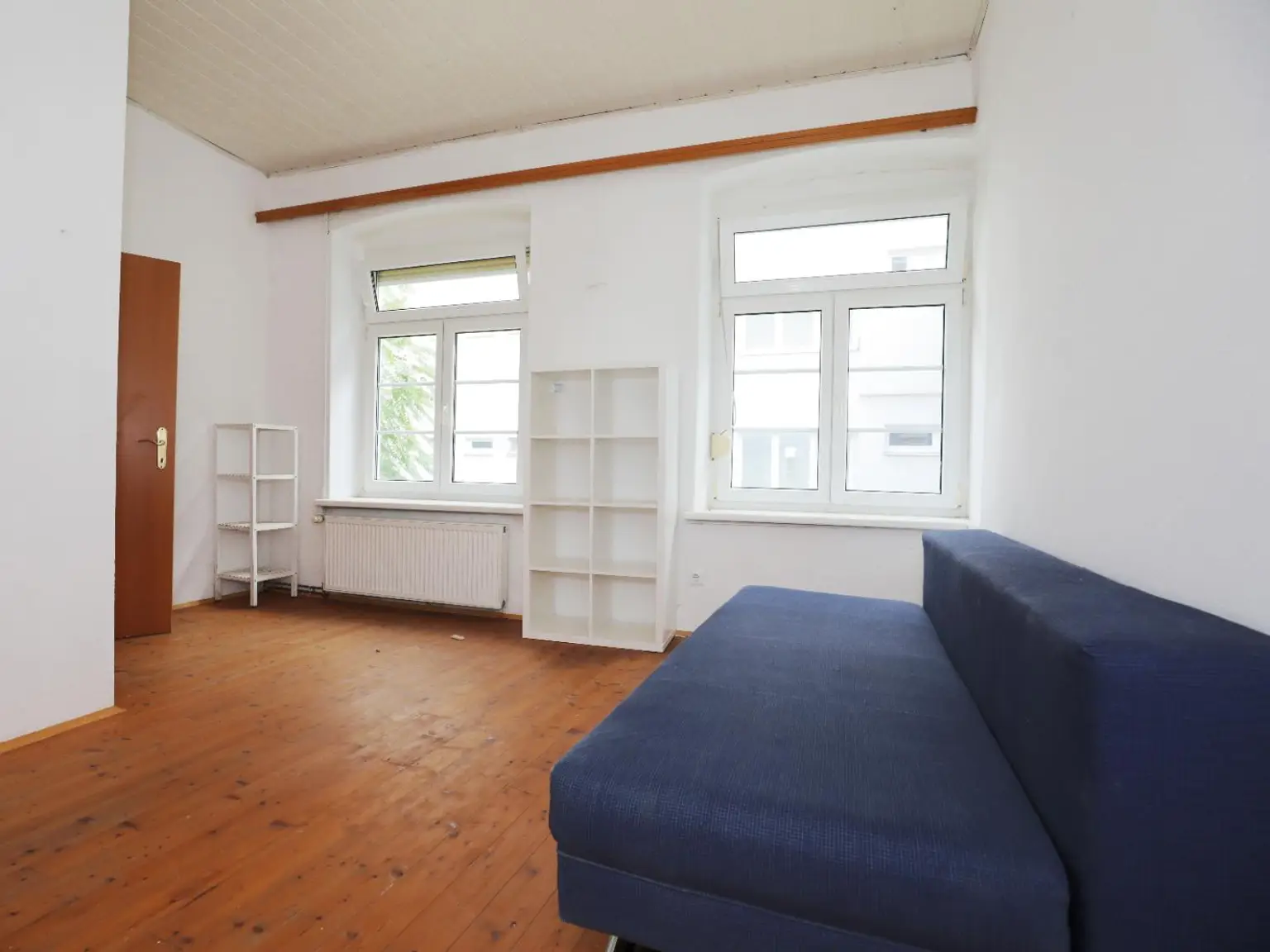 Renovierungsbedürftiges ZInshaus mit aureichend Parkplätzen im Trendbezirk Graz/Lend