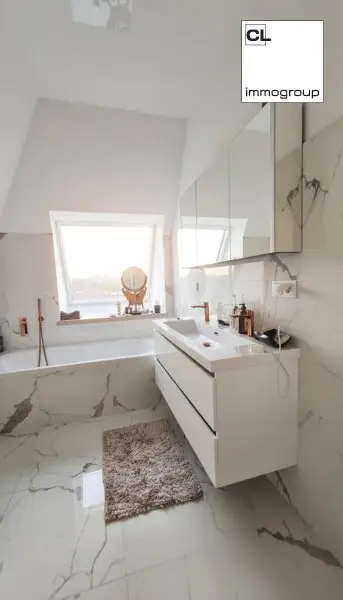 Traumlage Wien: Exklusive Dachgeschosswohnung mit Lift direkt in die Wohnung – Nähe Türkenschanzpark