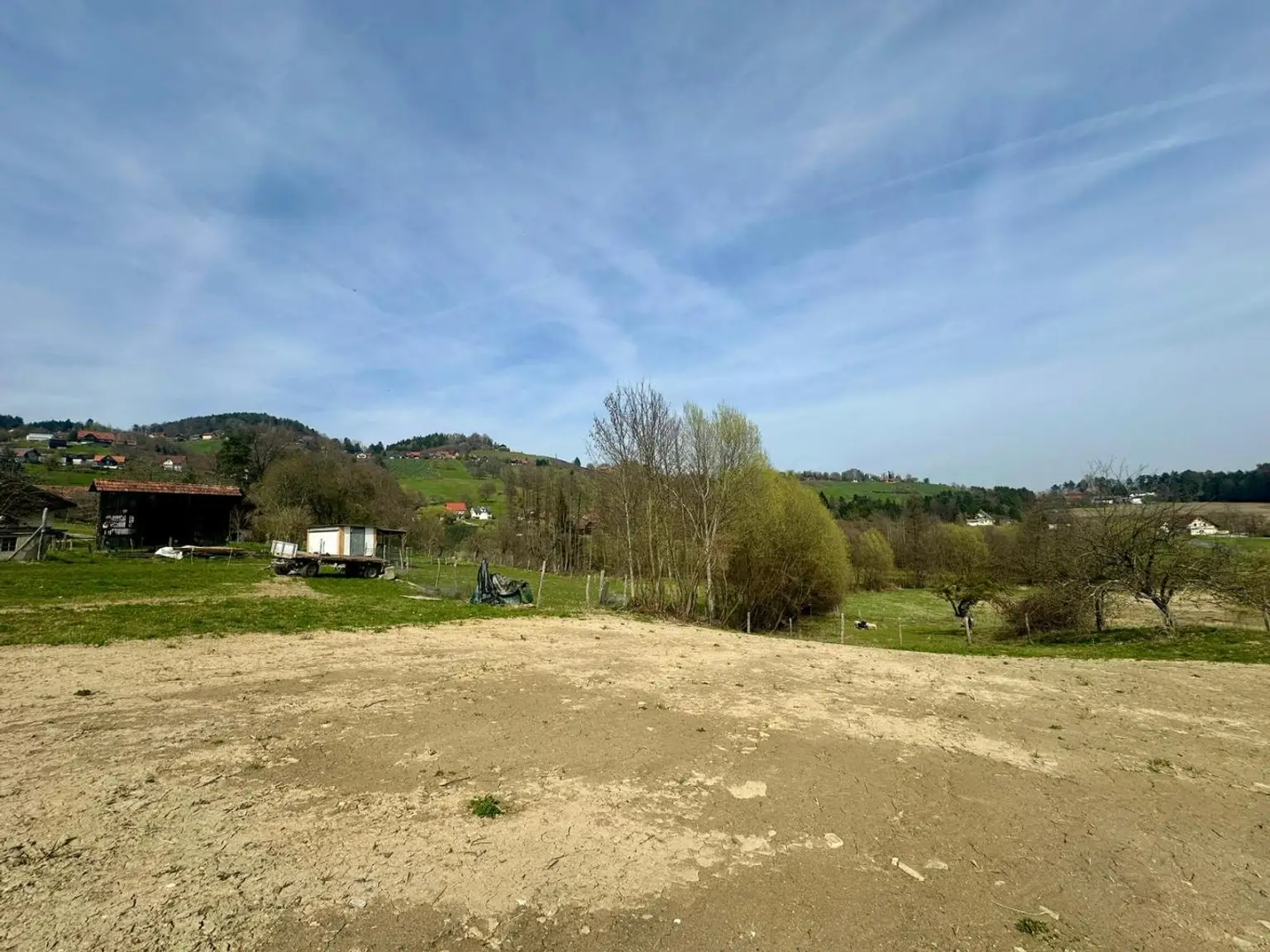 335_2 Baugrund Aussichtslage Vochera am Weinberg i