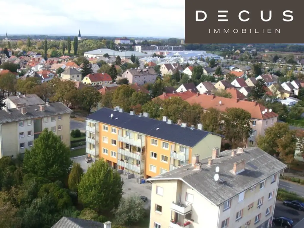 GROSSARTIGE FÜNFZIMMERWOHNUNG MIT SÜDBALKON
