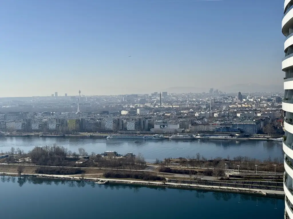Provisionsfrei und Erstbezug - U1 Donauinsel vor der Türe - außergewöhnliche Liegenschaft inklusive täglichem Urlaubsfeeling