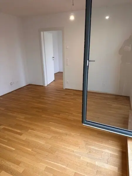 Dachterrassenwohnung 2-Zimmer inkl hochwertiger Markenküche und Kellerabteil / K2-56