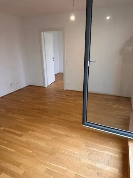 Dachterrassenwohnung 2-Zimmer inkl hochwertiger Markenküche und Kellerabteil / K2-56