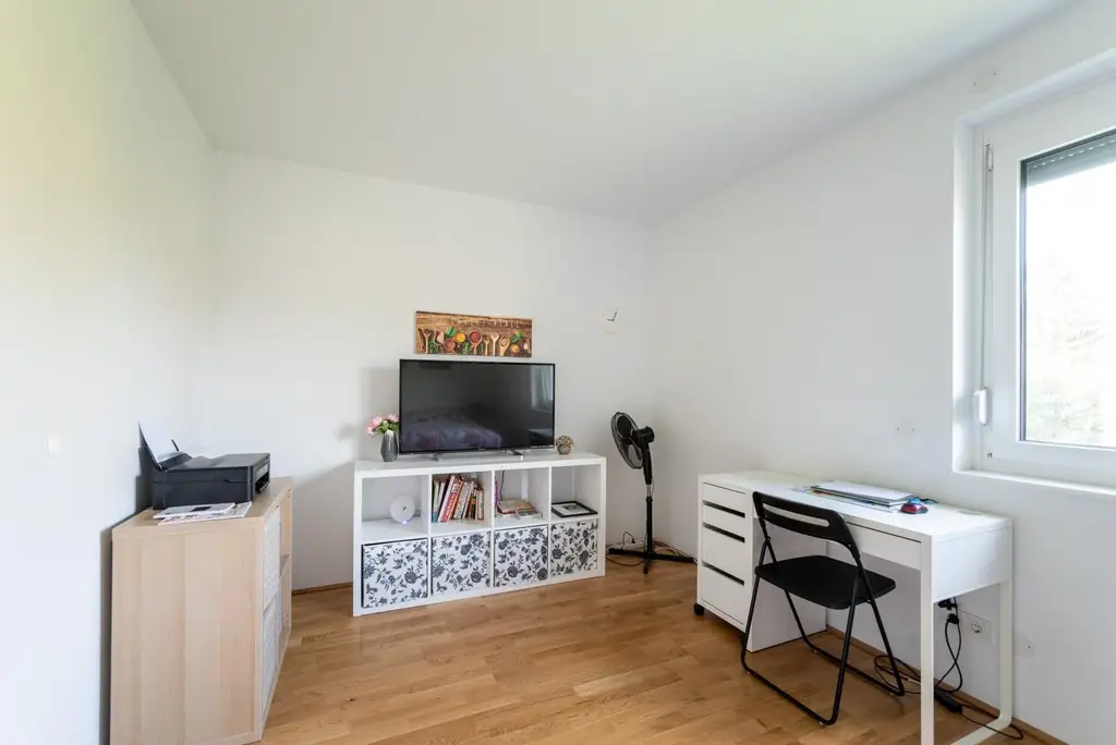 "Tolle Lage, Tolles Haus - LOBAU inkl. Autoabstellplatz"