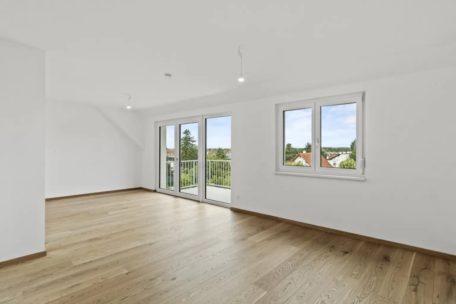 H | ++ EXKLUSIV++ Dachgeschoss mit VIER Zimmern & ZWEI Balkonen ++ | Prima Service Immobilien
