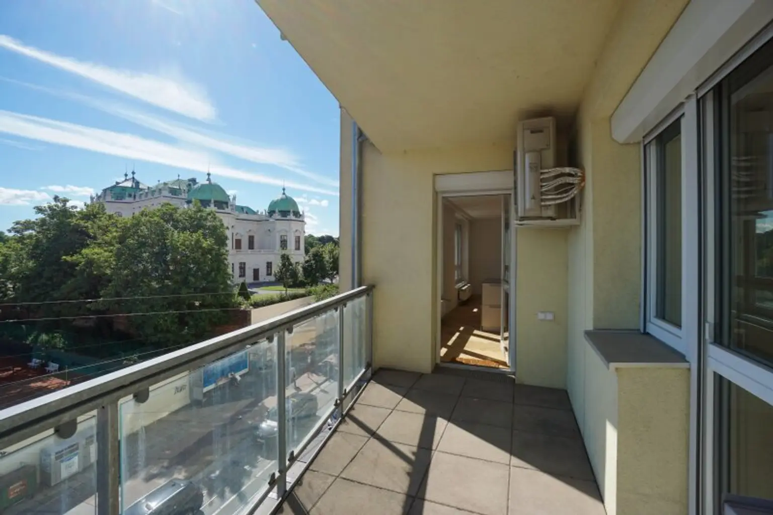 Balkon mit Belvedere -Blick