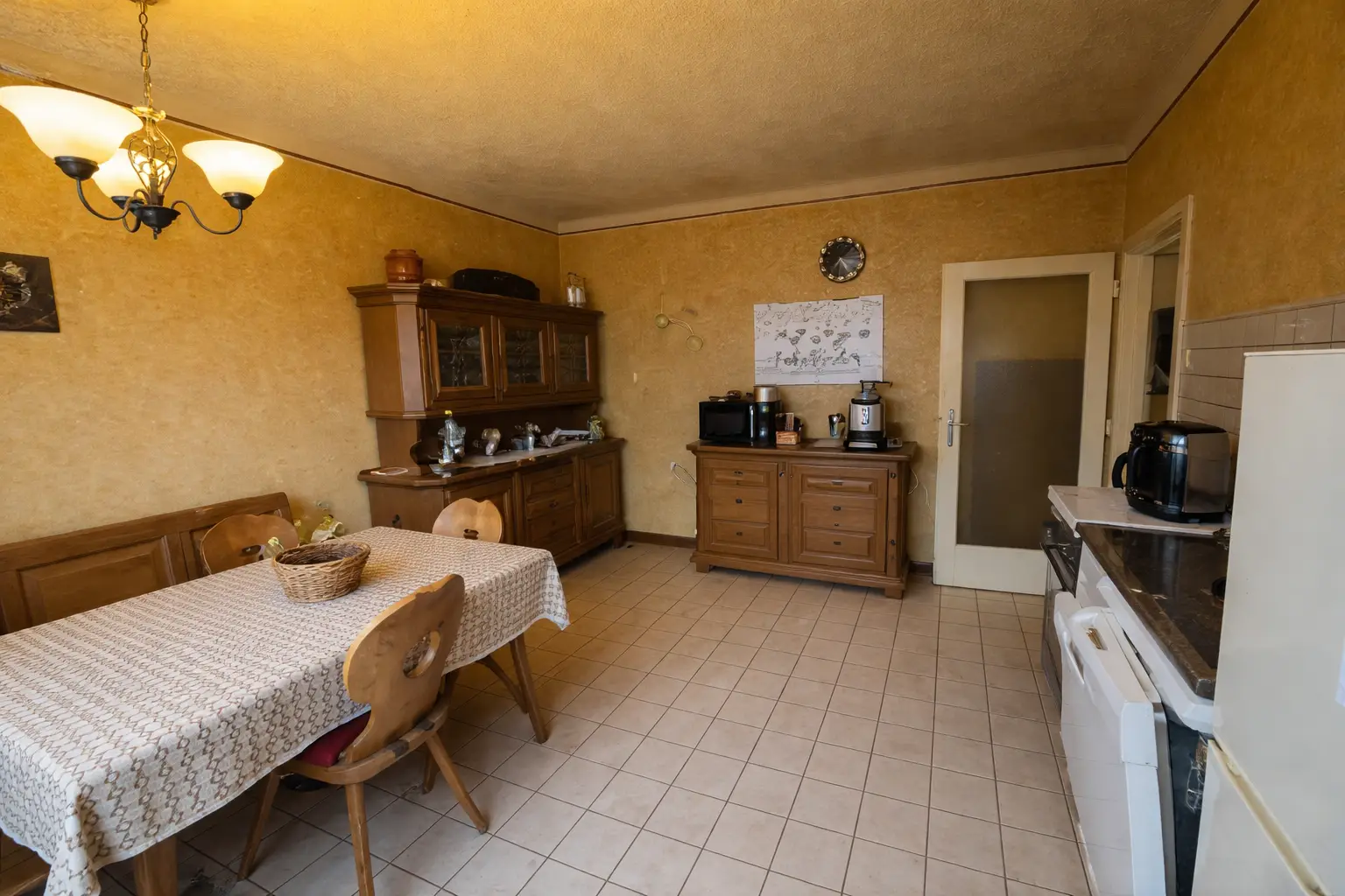 Küche und Essbereich