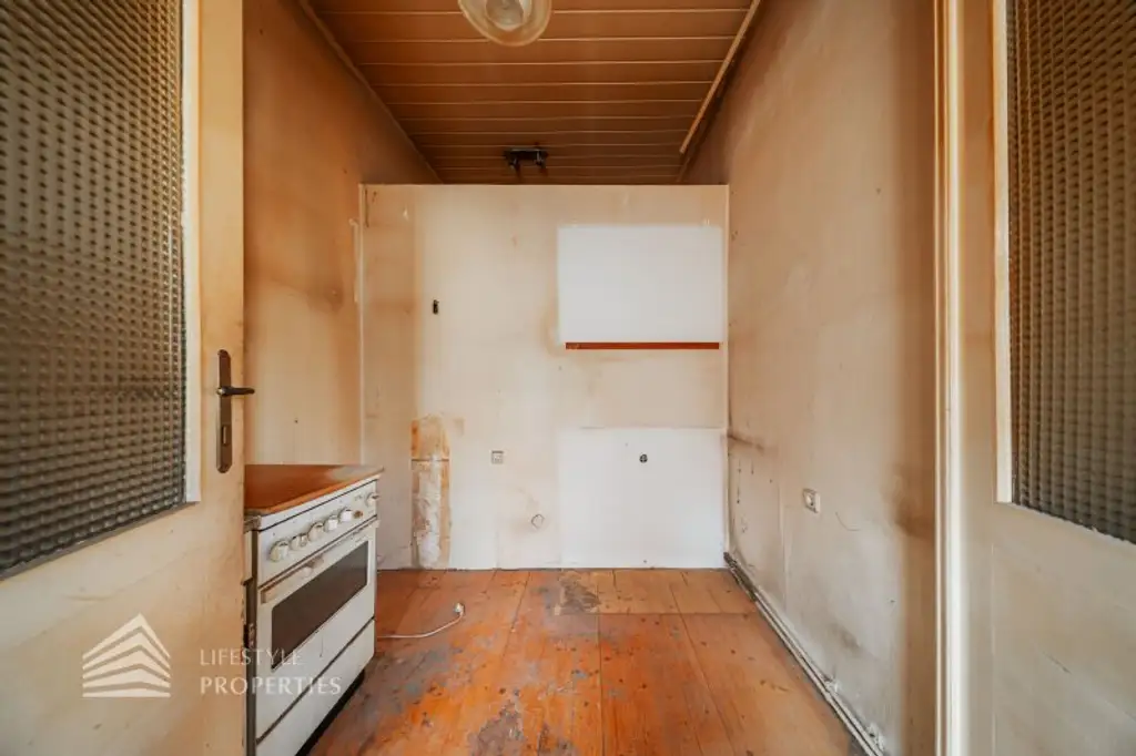 Helle 2-Zimmer Wohnung, Nähe Meiselmarkt