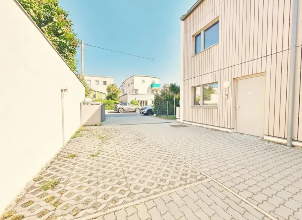 ++NEU++ GRÜNE9 - TOP für Familien & Anleger! Hochwertiges Reihenhaus mit Garten und perfekter U1-Anbindung!  PKW-Stellplatz, Eigengarten, Südwest-Terrasse, Sonne+++