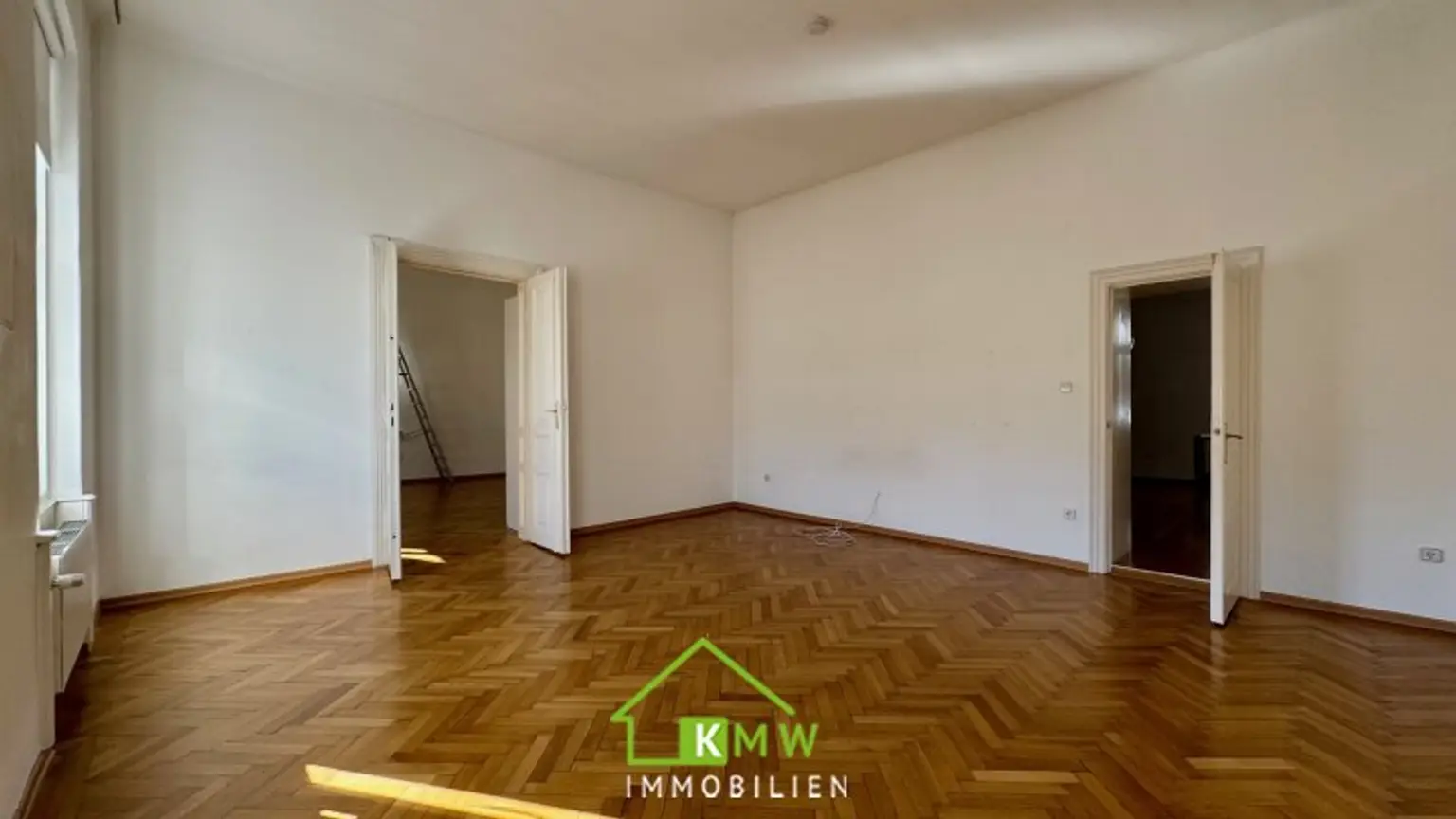 Nähe Landstraße: wunderschöne, sanierte Altbauwohnung im Zentrum