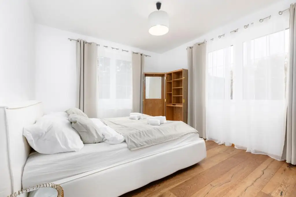 Top Preis/Leistung!  Villa in 1130 Wien !  Top-Lage: Wohnkomfort für Ihre Familie