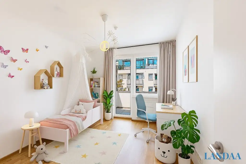 Wunderschöne 4 Zimmer Dachgeschosswohnung mit Garage