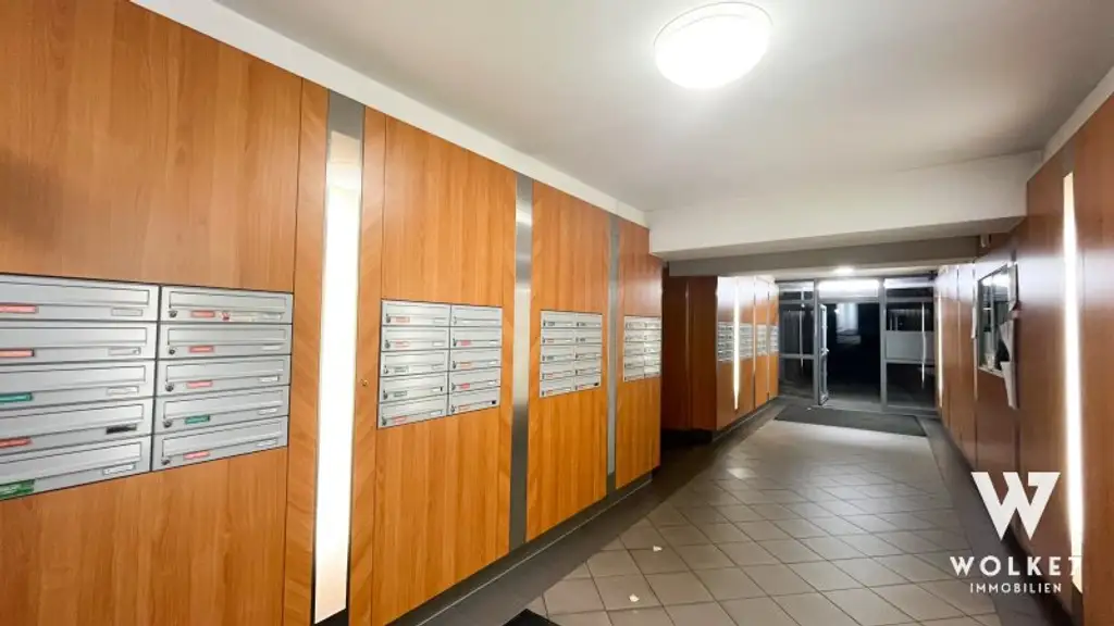 ERSTBEZUG nach SANIERUNG: Stilvolle 4-Zimmer-Neubauwohnung mit luxuriöser Ausstattung und exklusivem Design