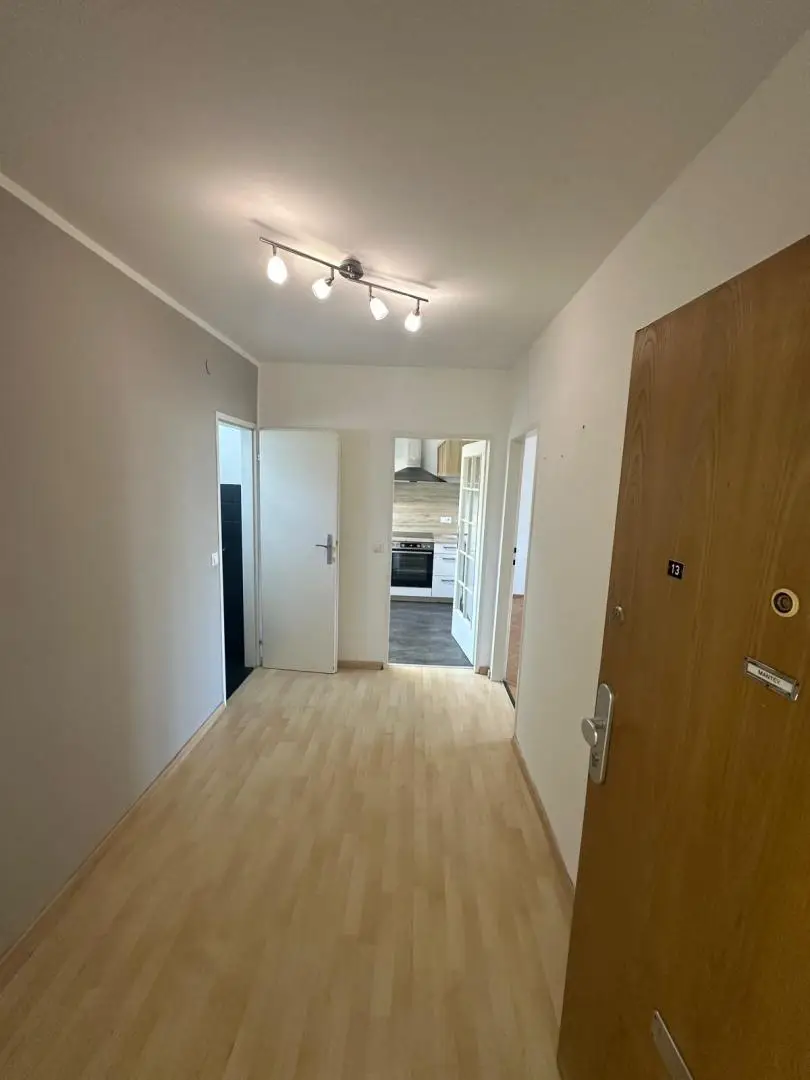 Schärding-Innviertel! Schöne, helle Eigentumswohnung in ruhiger Lage mit Loggia zu verkaufen!