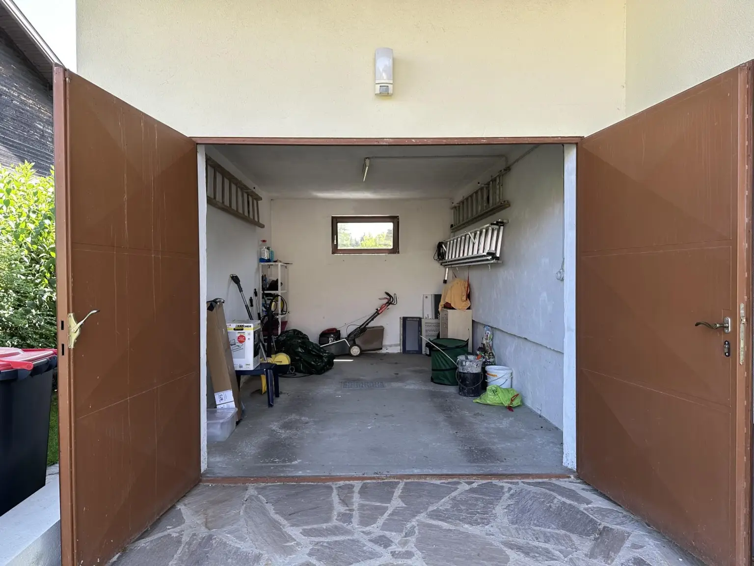 "Gepflegtes Einfamilienhaus mit Garten-Oase"